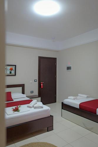 Heksamil Hotel - image 3