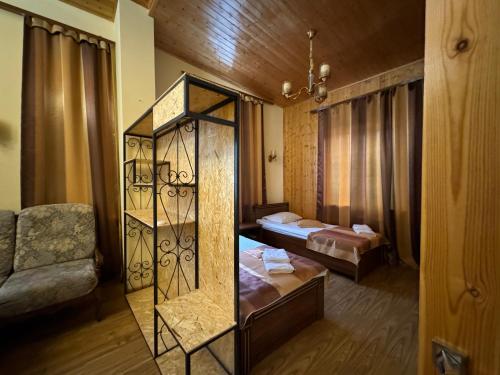Kirch Hotel & Restaurant - image 4