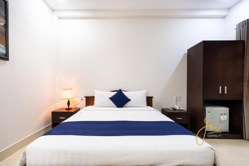 Standard Double Room image 1