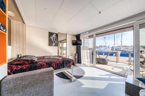 Cozy Floating house with sauna, Tallinn (photo 8)