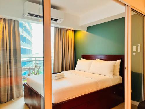 Manila Philippines, Azure Urban Resort Staycation by Leroche near Ninoy Aquino International Airport, Манила (фото 8)