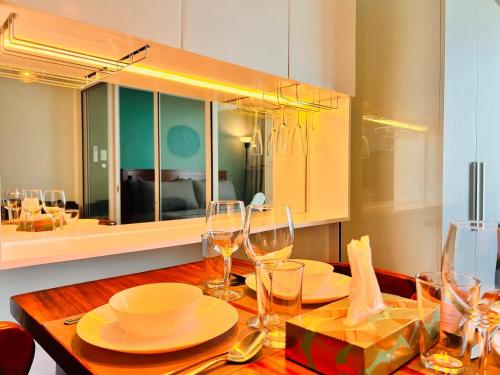 Manila Philippines, Azure Urban Resort Staycation by Leroche near Ninoy Aquino International Airport 4