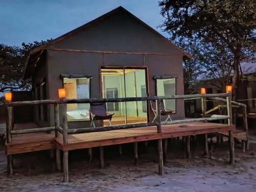 Last Eden Safari Bush Camp in Muchenje