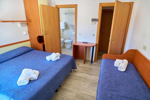 Camera quadrupla, bagno privato