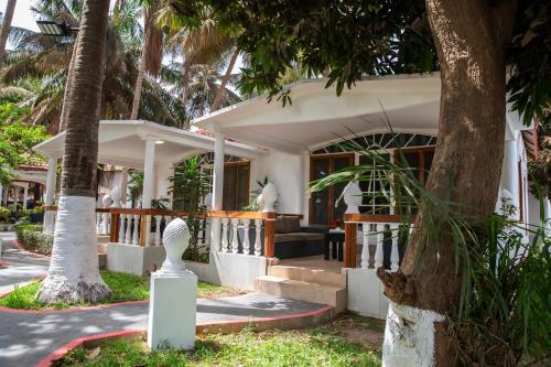 Tampilan eksterior, Coconut Residence & Spa in Kololi