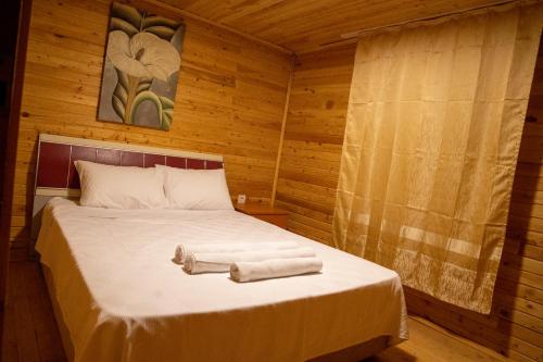 Obelix Bungalows - Tap to explore photos