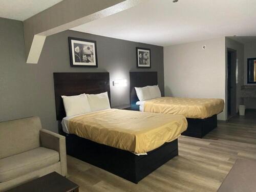 Speedway Inn & Suites in Griffin (GA)