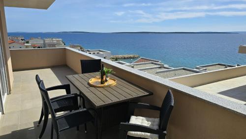 Balkons/terase, Apartments GIOVANNI (by the sea) in Mandre (Kolan)