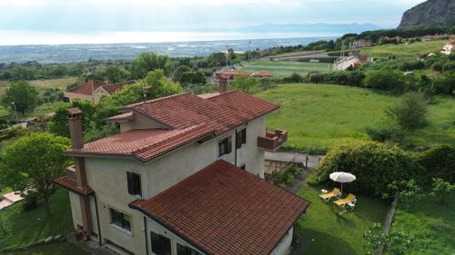 Зовнішній вигляд готелю, Gli Ulivi Apartment in Капаччо