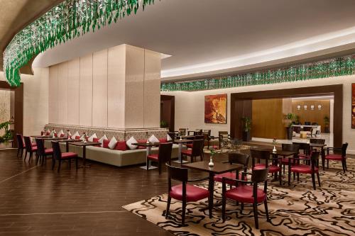 restavracija, DoubleTree by Hilton Jabal Omar Makkah in Meka