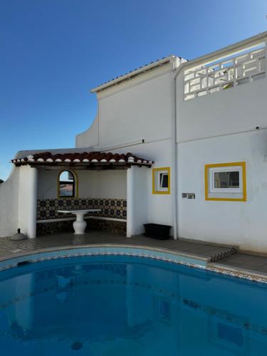 Peldbaseins, Vila Horizonte in Karvoeiro