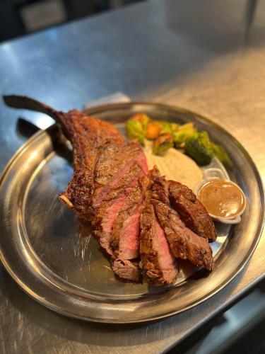 Auberge Alpine Inn in เซนต์-อเดล่า