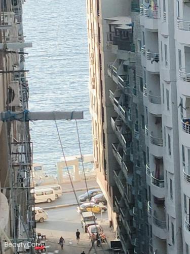 Downtown Sea View Suites - Tap to explore photos