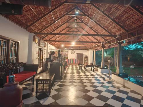 Chola Heritage in Karaikudi