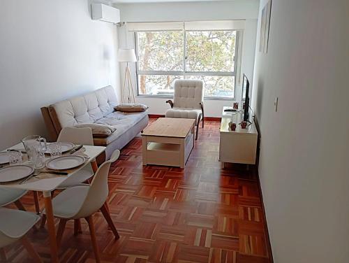 Cómodo apartamento céntrico con garaje