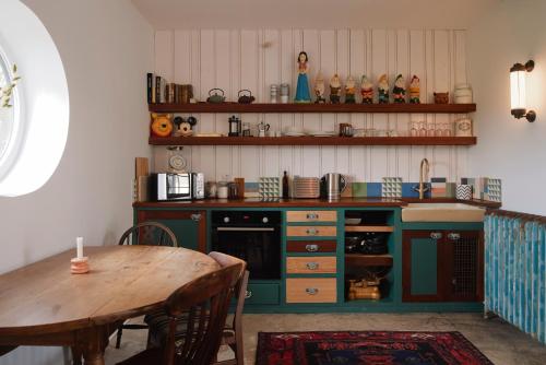 Molly's Cabin, Countryside Stay in 薩坦伯寧頓