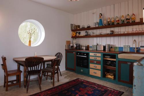 Molly's Cabin, Countryside Stay in 薩坦伯寧頓