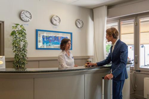 Előcsarnok, Hotel Touring near Ancona Falconara repülőtér