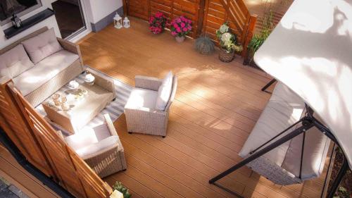 Erkély/terasz, APARTAMENT 9B BLUE MARINE BASEN BRODZIKI PLAC ZABAW the BEST OF PODDĄBIE przy plaży (APARTAMENT 9B BLUE MARINE BASEN BRODZIKI PLAC ZABAW the BEST OF PODDABIE przy plazy) in Poddabie