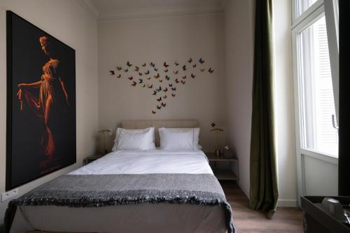 Nine Athens Hotel - Tap to explore photos