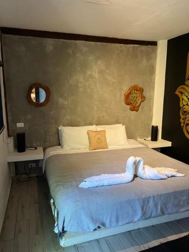 Hostel-Island Paradise, Saboga Lodge and Villa Noelia