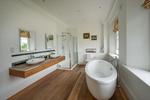 外部景觀, Alexander House 24 - Self Catering in 奧赫特拉德