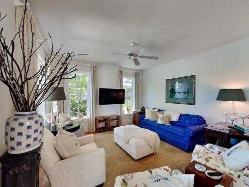 Ravens Run Ravens Run