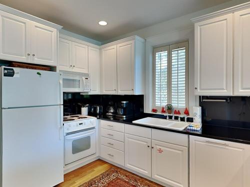 Ravens Run Ravens Run