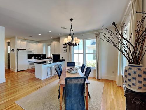 Ravens Run Ravens Run