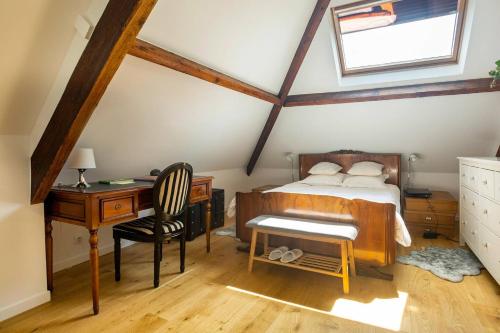 Confortable chambre dans une maison in นอร์จ ซูร์ มาร์น