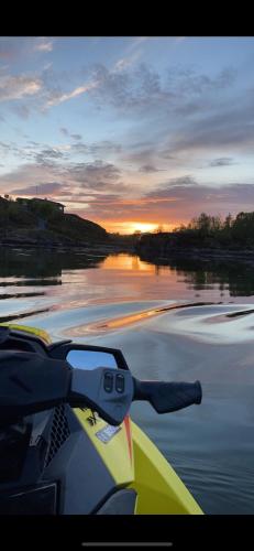 Jacuzzi, utekjøkken og sjøutsikt i hel hytte ved sjøen, Hitra (zdjęcie 7)