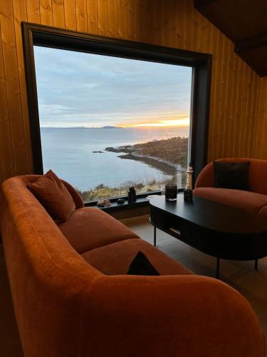 Jacuzzi, utekjøkken og sjøutsikt i hel hytte ved sjøen, Hitra (zdjęcie 3)