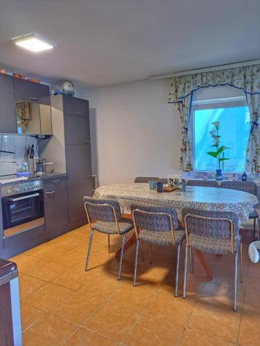 Konyha, Vila Marina in Kovin