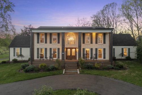 Glencairn Knoll in La Grange