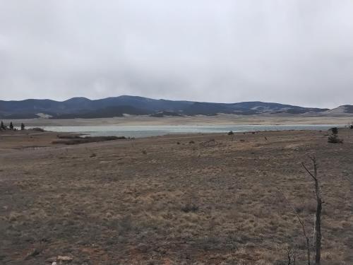The Bighorn Cabin at Elevenmile Canyon Reservoir in Lake George, USA