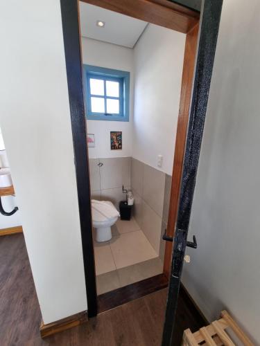 King Room with Spa Bath image 8