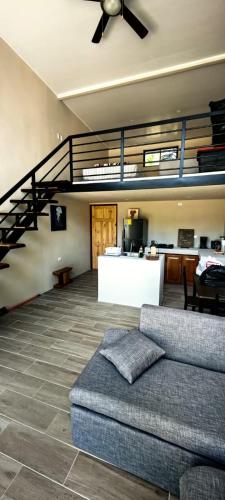 المرافق, Nani House in Cabuya