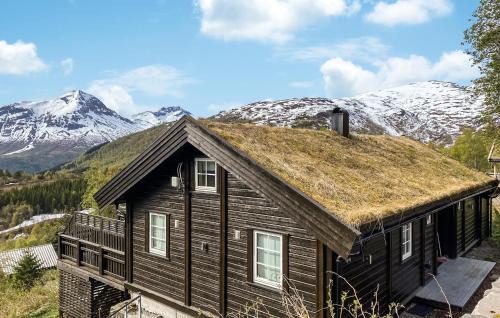 Amazing Home In Stranda With Jacuzzi - Stranda