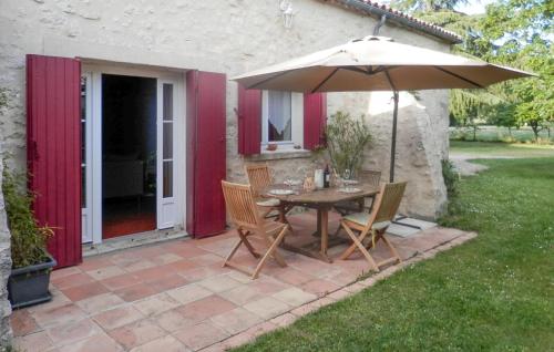Beautiful Home In Doulezon With Heated Swimming Pool