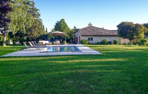 Beautiful Home In Doulezon With Heated Swimming Pool