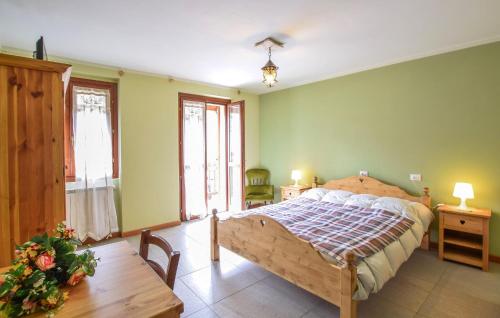 Awesome Apartment In Pezzoro