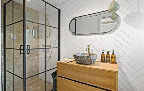 Bathroom, 3 Bedroom Ocean Front Home In Hals in Hals