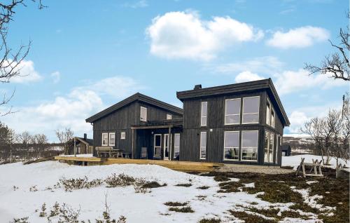 . Cozy Home In Ålen With Wifi