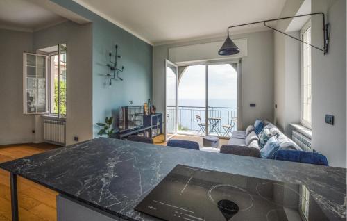 2 Bedroom Lovely Apartment In Genova, Gênes (photo 5)