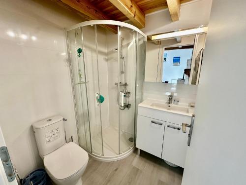 Holiday Home image 10