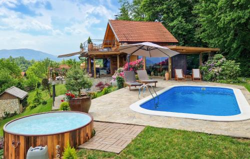 Nice Home In Lepoglava With Outdoor Swimming Pool