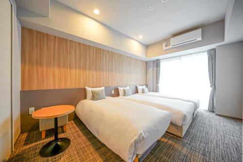 Deluxe Triple Room image 10