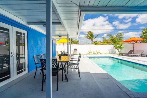 Hollywood Beach Gem!! Proximity to Airport & Casino!! in Hollywood, USA