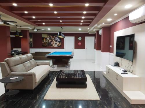 Luxurious Penthouse La Grande Residence with Home Theater & Netflix - Angeles / Clark