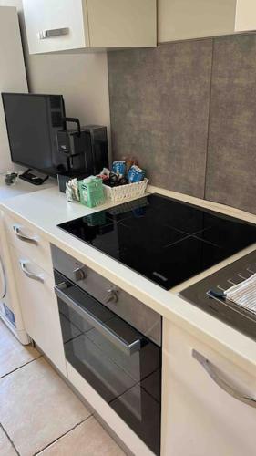MaMo2 - Appartamento in pieno centro città, Bari (foto 2)